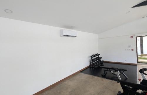 Barrio Santa Lucia Appartement | Jaco Beach, Viva Jaco, AC, HOT water, 3 Pools, BBQ, Rancho, Office, Gym