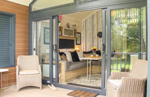 Church Stoke Maison | Jacob's Meadow Pod 2