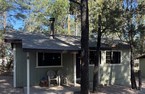 Pinetop-Lakeside Cabine | Jacuzzi Cabin # 8