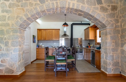 Loceri Villa | Jacuzzi | Nature | Parking Places | 10 min from the Sea