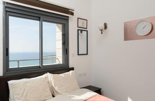 Netanya Appartement | Jacuzzi Penthouse with wide Sea View in Natanya