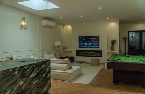 Reims Appartement | Jacuzzi & Sauna Le Cozy : Logement bien-être de 140 m2 à Reims