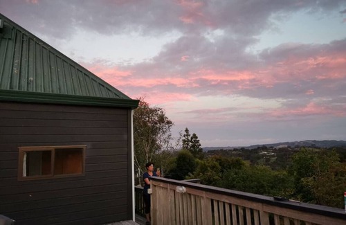 East Tamaki Heights Maison | Jades House