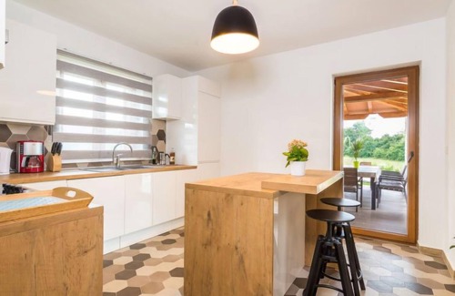 Nedescina Maison | Maison Jadran (LBN310) à Labin - 10 personnes, 4 chambres