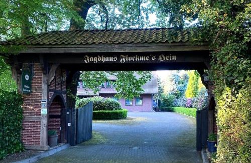 Holdorf Appartement | Jagdhaus zu Amtern Apartment Rose