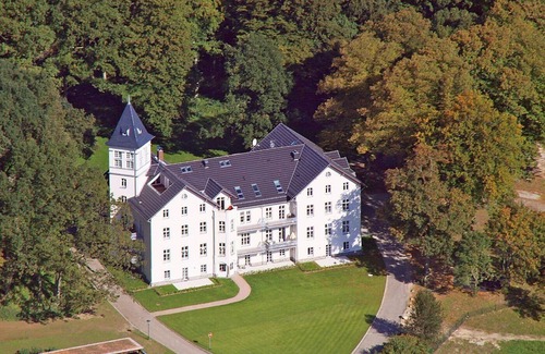 Hohen Niendorf Appartement | Jagdschloss Hohen Niendorf - Wohnung 3 Gartenwohnung