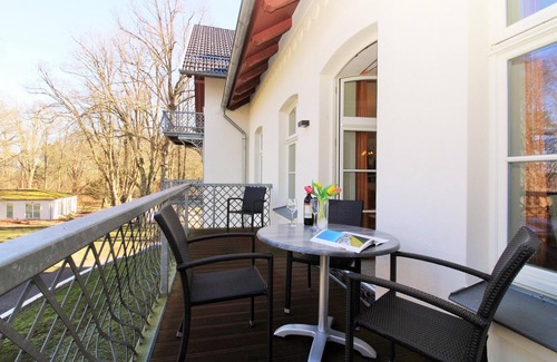 Hohen Niendorf Appartement | Jagdschloss WE 10: comfortable and high-quality furnished 2-room apartment