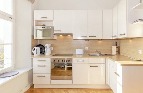 Hohen Niendorf Appartement | Jagdschloss WE 7: exclusive and high-quality furnished 3-room apartment