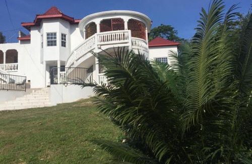 Negril Villa | Jannetta's @Whimhill Bed & Breakfast