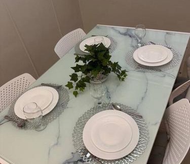 General Santos Maison | Japandi Home B - Fully Aircon, WIFI, Hot shower, 24hGuard, Center, near Malls