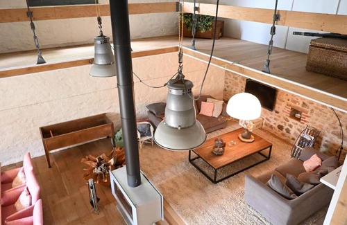 Cussy-en-Morvan Maison | Jardins Fleuries