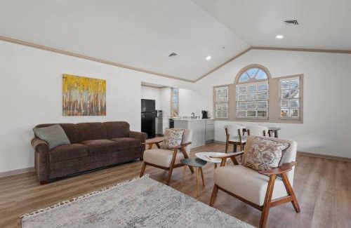 Ramona Maison | Jarrett Farm Resort - Suite 1