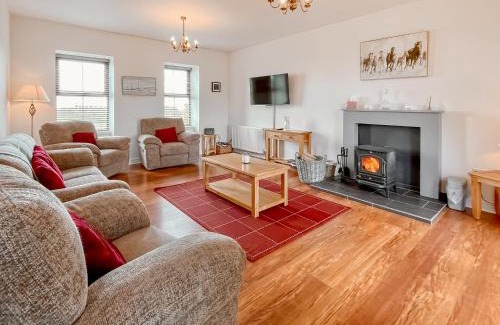 Montrose Maison | Jasmine Cottage