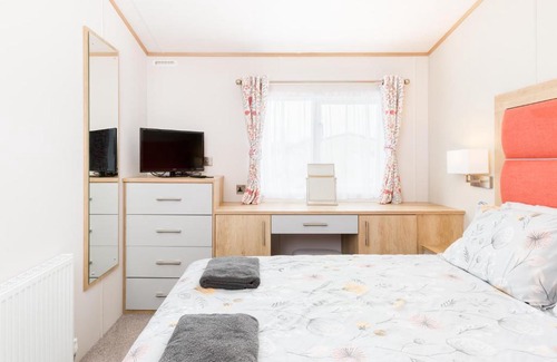 South Cerney Chalet De Ski | Jasmine