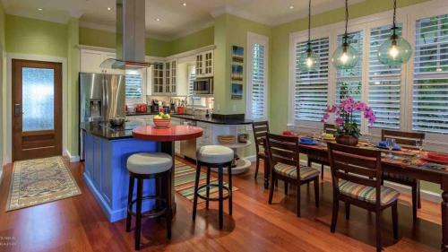 Bahama Village Maison | Jasmine Jule by Last Key Realty