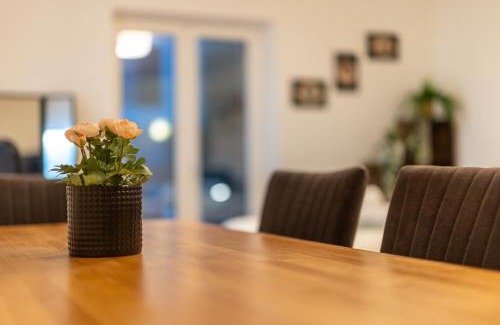 St. Gallen Appartement | Jasminkas Host 2, Ruhig, City und Naturnah, Gratis Parkplatz und Balkon