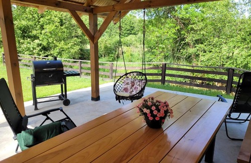 Wywłoczka Villa | JASZCZURKA, domek nad rzeką, Zwierzyniec, Roztocze, Jacuzzi, Sauna