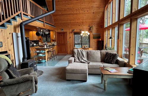 Port Angeles Maison | Chute de mâchoire. Un endroit spécial pour des occasions très spéciales.