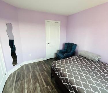 Meadowvale Village Maison | Jazzy Home Stay