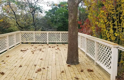 Mena Maison | JB's-Getaway in the mountains with trails and more