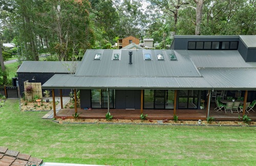 Myola Maison | JB's - Ocean, Bush, Pets, Expansive Living, Decks, Air-Con