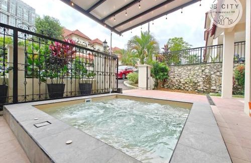 Central District Maison | JB Town Villa by RR JBcity