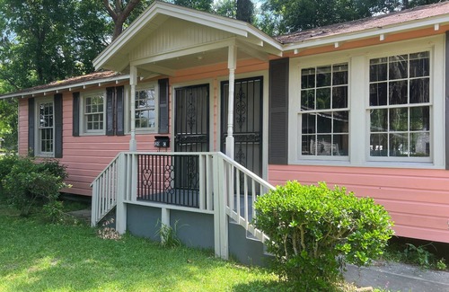 Mobile Maison | JD's Battle House Bungalow
