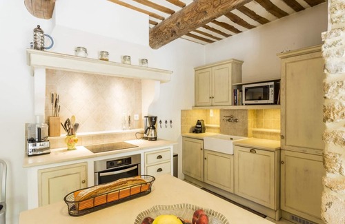 Maubec Villa | XXX