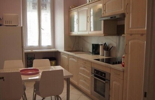Quartier du Port Appartement | Appartement Azalee - Appartement 2 pièces rénové, vue imprenable sur le port