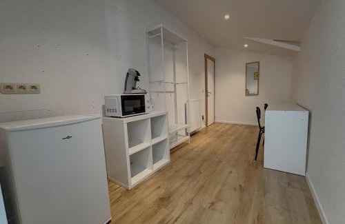 Ransart Appartement | Jean 1B Brussels-Charleroi-Airport