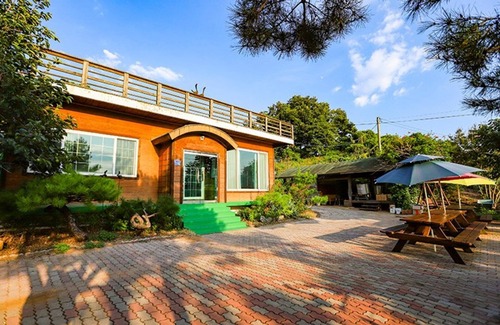 Jecheon Maison | Jecheon Hosu Pension
