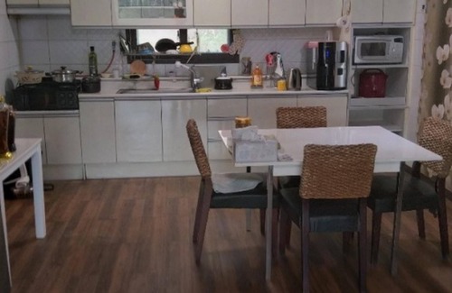 Jecheon Maison | Jecheon Noksuwa Cheongsanuijip Pension
