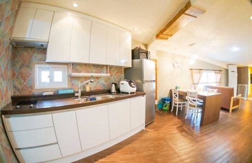 Jeongeup Maison | Jeongeup Brahms Pension