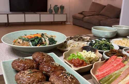 Jeonju Appartement | Jeongseong Stay-Jeonju Center Best Restaurant Alley Terminal 5 minutes Hanok Village Convenient Transportation