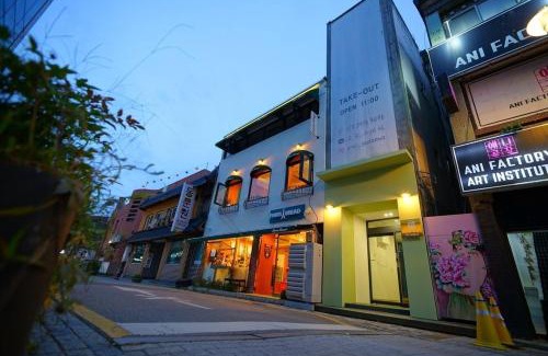 Jeonju Maison | Jeonju Hanok Village Dohwaseoga Stay Private Pension