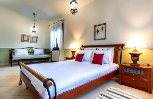 Alexandroupoli Maison | Jeremy's Villa