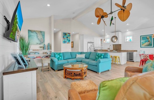 Anna Maria Maison | Jersey Gal by Duncan Real Estate