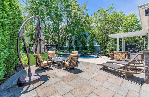 Wall Maison | Jersey Shore Getaway