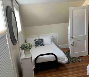 Marblehead Maison | Jersey St Lovely