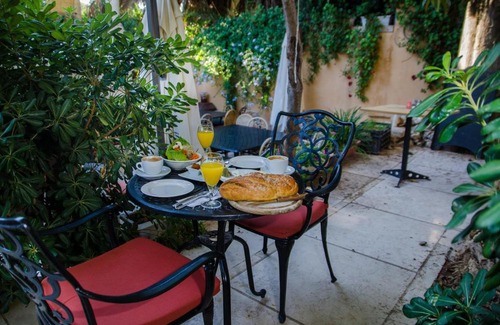 Baka Lit Et Petit-Déjeuner | Jerusalem Garden Home