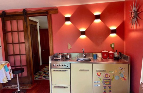 Trumansburg Appartement | Jetson Suite at CrowNestFarm! Hiking and Wine Trails!