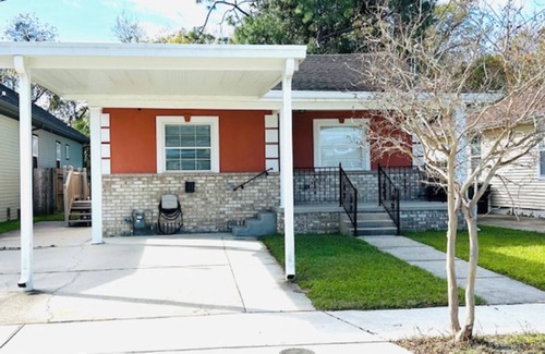 Dillard Maison | JEWEL OF GENTILLY-Cute Comfy 2bd 2bath sleeps 8, close to all the action