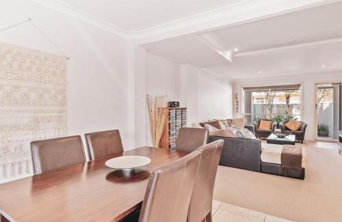 Evans Head Maison | Jewel on Booyong