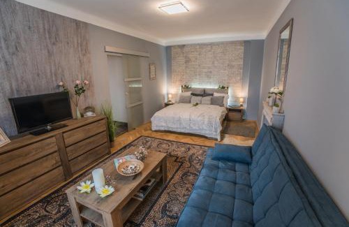 Ujlak Appartement | Jewellery box on the riverside