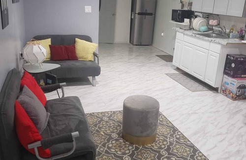 Canarsie Maison | JFK/Canarsie Den