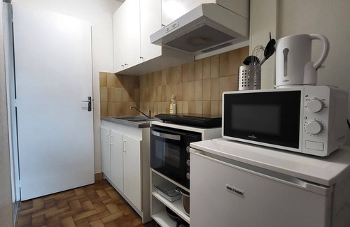 Les Templiers Appartement | JH1 St Quentin en Yvelines : Joli studio + parking