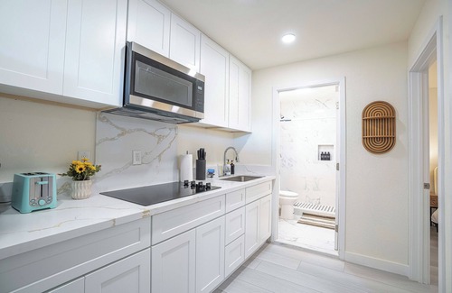 Mayflower Village Maison | Jie’s 1b1b Arcadia Private Cute Affordable Spot