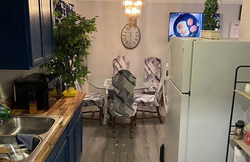 Pine Bluff Maison | Jimmie's House is a cozy newly remodel three bedroom home that can accommodate 5