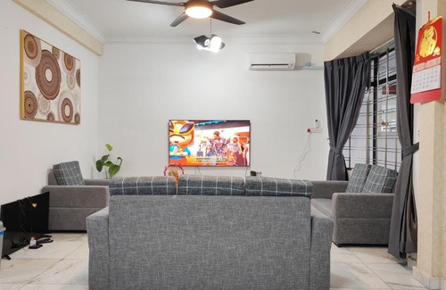 Kota Kinabalu Maison | Jiuhao Homestay 九号民宿 15pax Stay Near Airport & City by Greenage