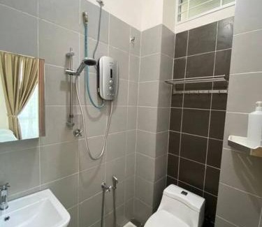 Jenjarom Maison | jm homestay semi d premium